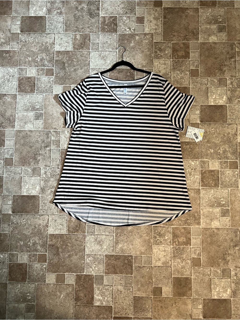 NWT 3X LuLaRoe Cristy Tee